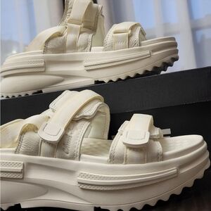 “Converse Platform Sandals Size 8 ( Fits Like9) – Cream – NEW in Box